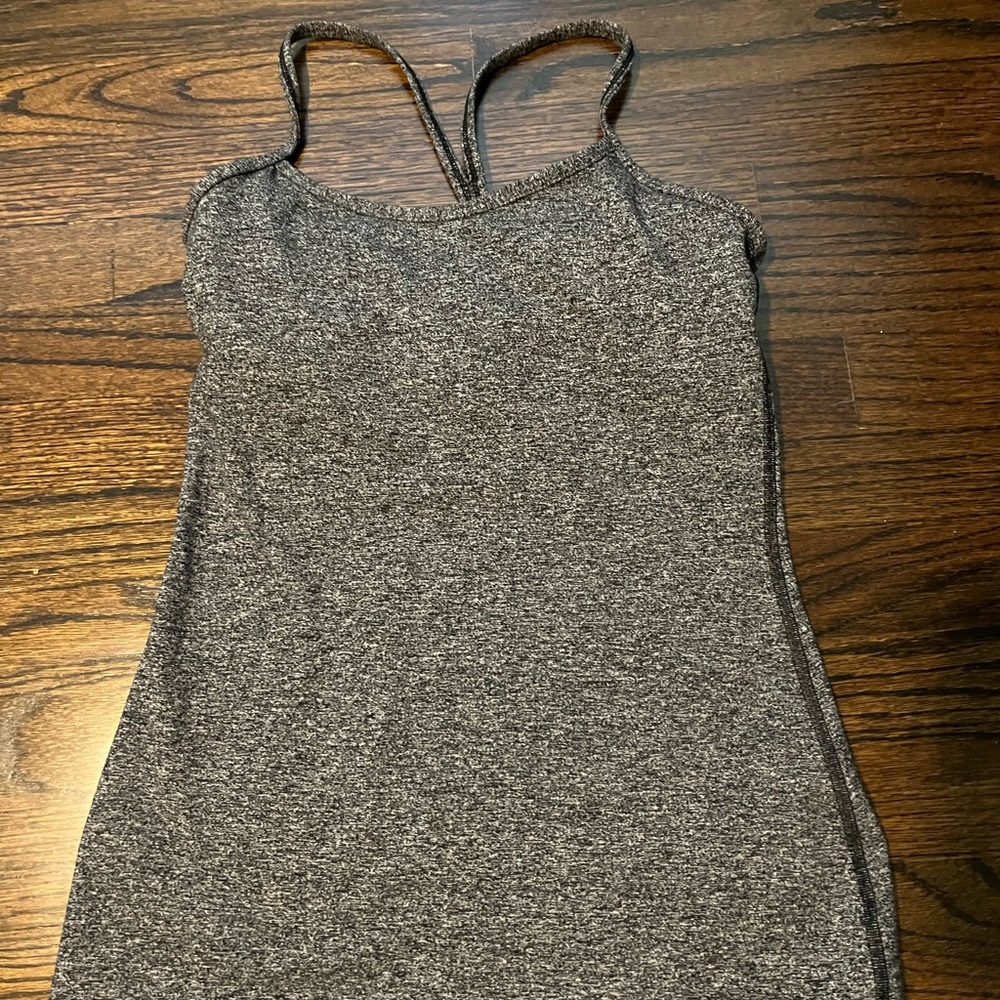 Lululemon Y tank top shirt